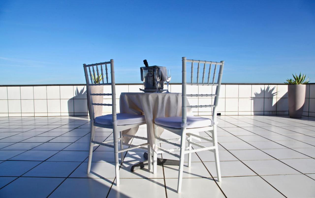 Hotel Il Timone Porto San Giorgio Esterno foto
