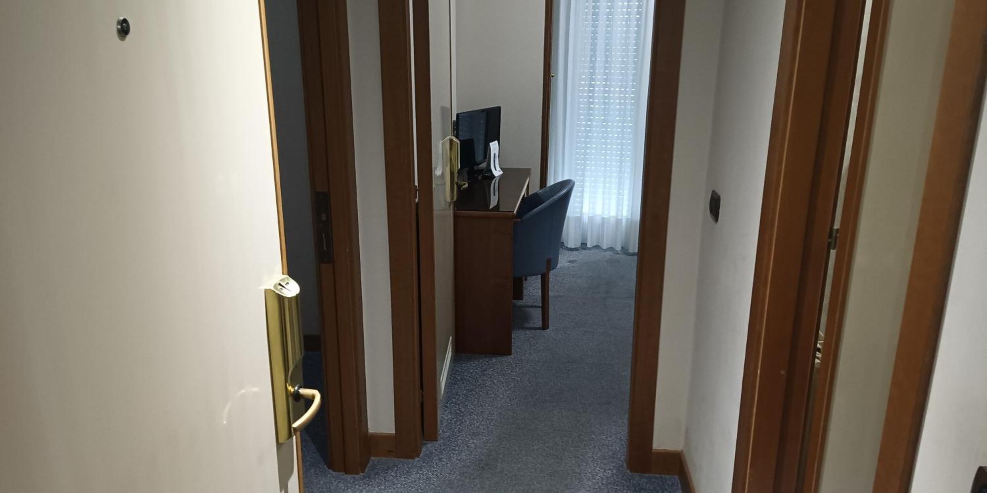 Hotel Il Timone Porto San Giorgio Esterno foto