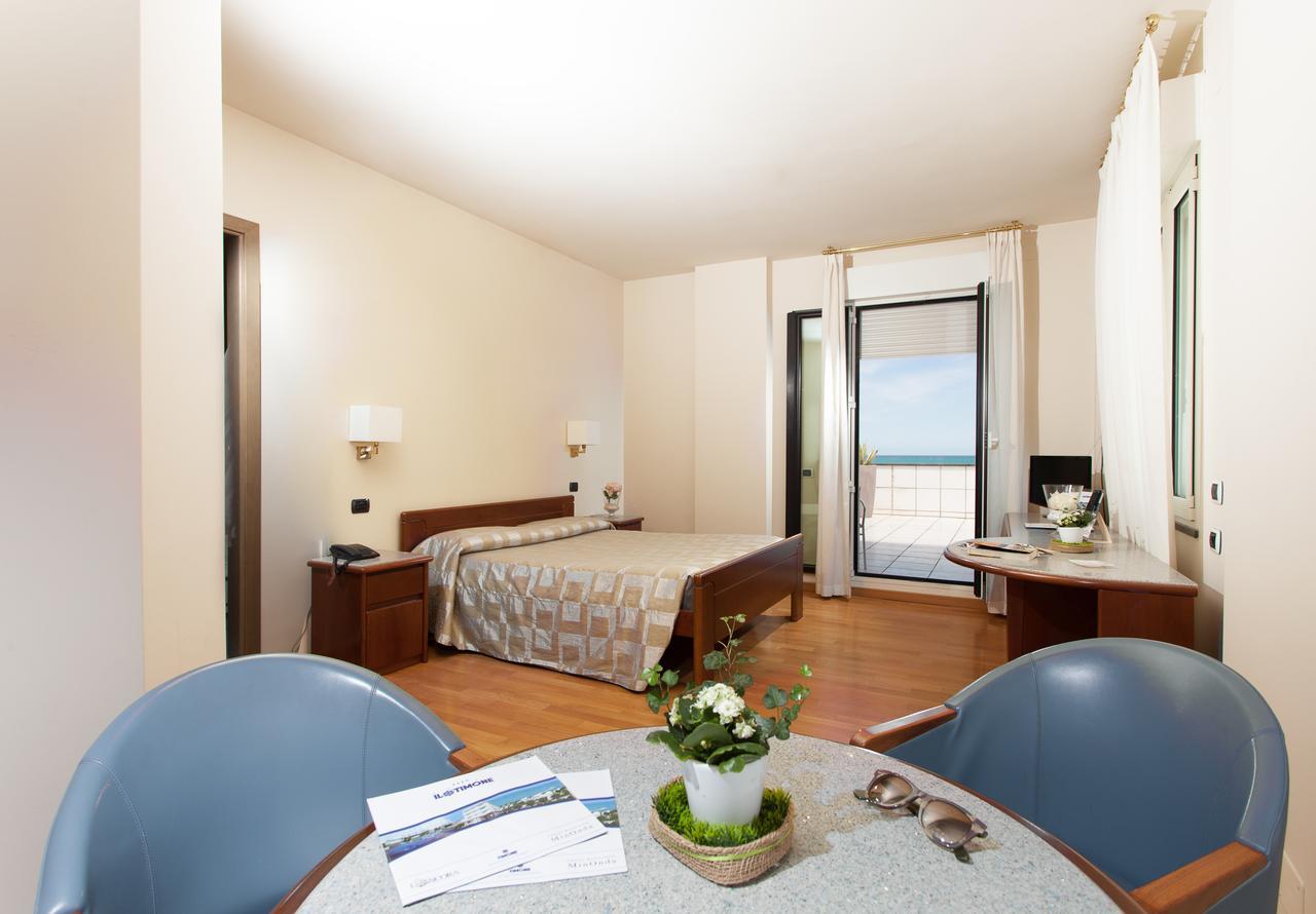 Hotel Il Timone Porto San Giorgio Esterno foto